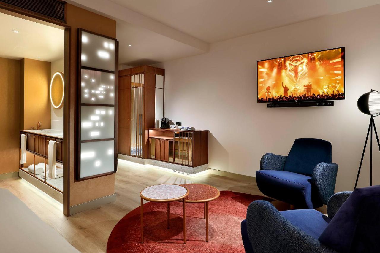 Hard Rock Hotel Madrid Esterno foto