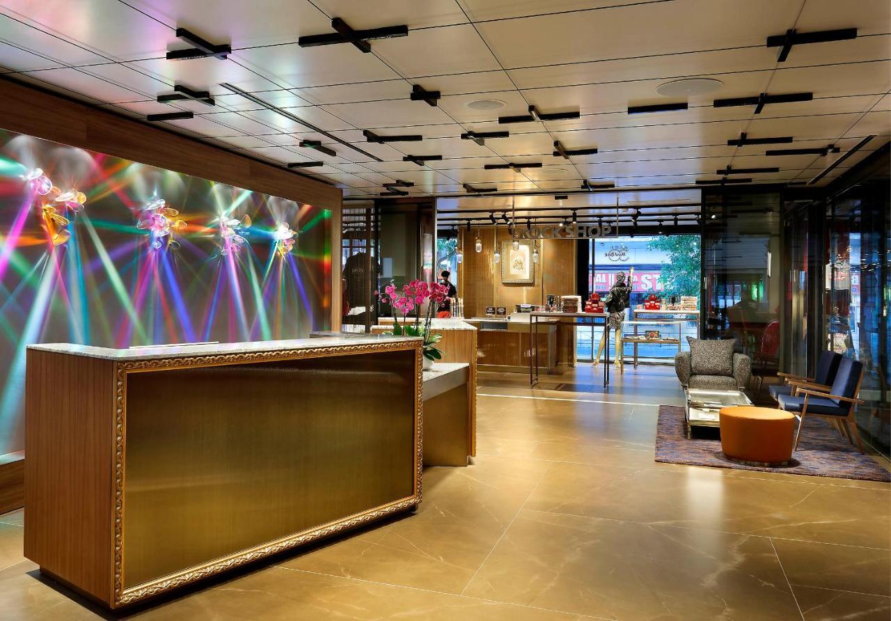 Hard Rock Hotel Madrid Esterno foto