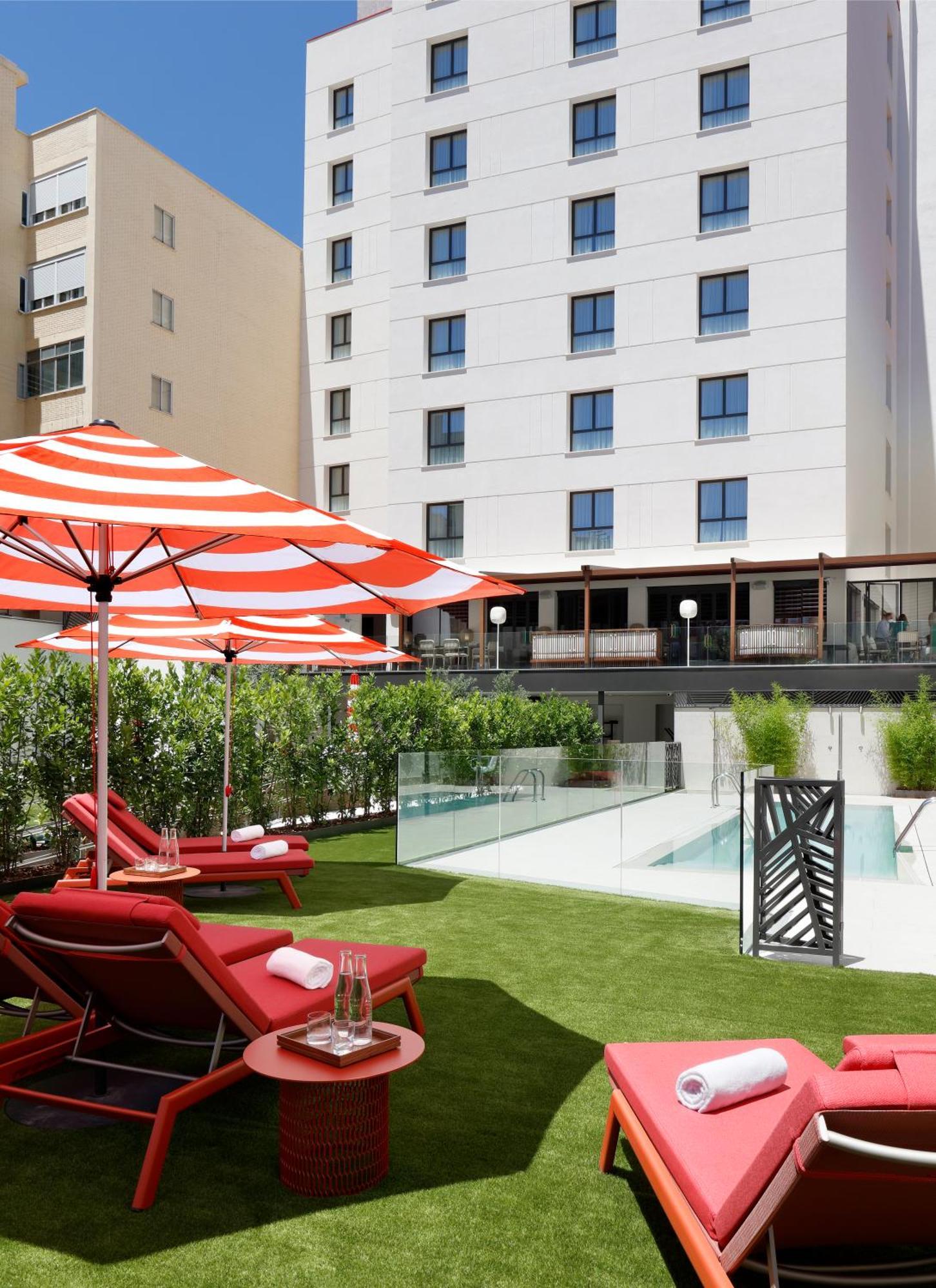 Hard Rock Hotel Madrid Esterno foto